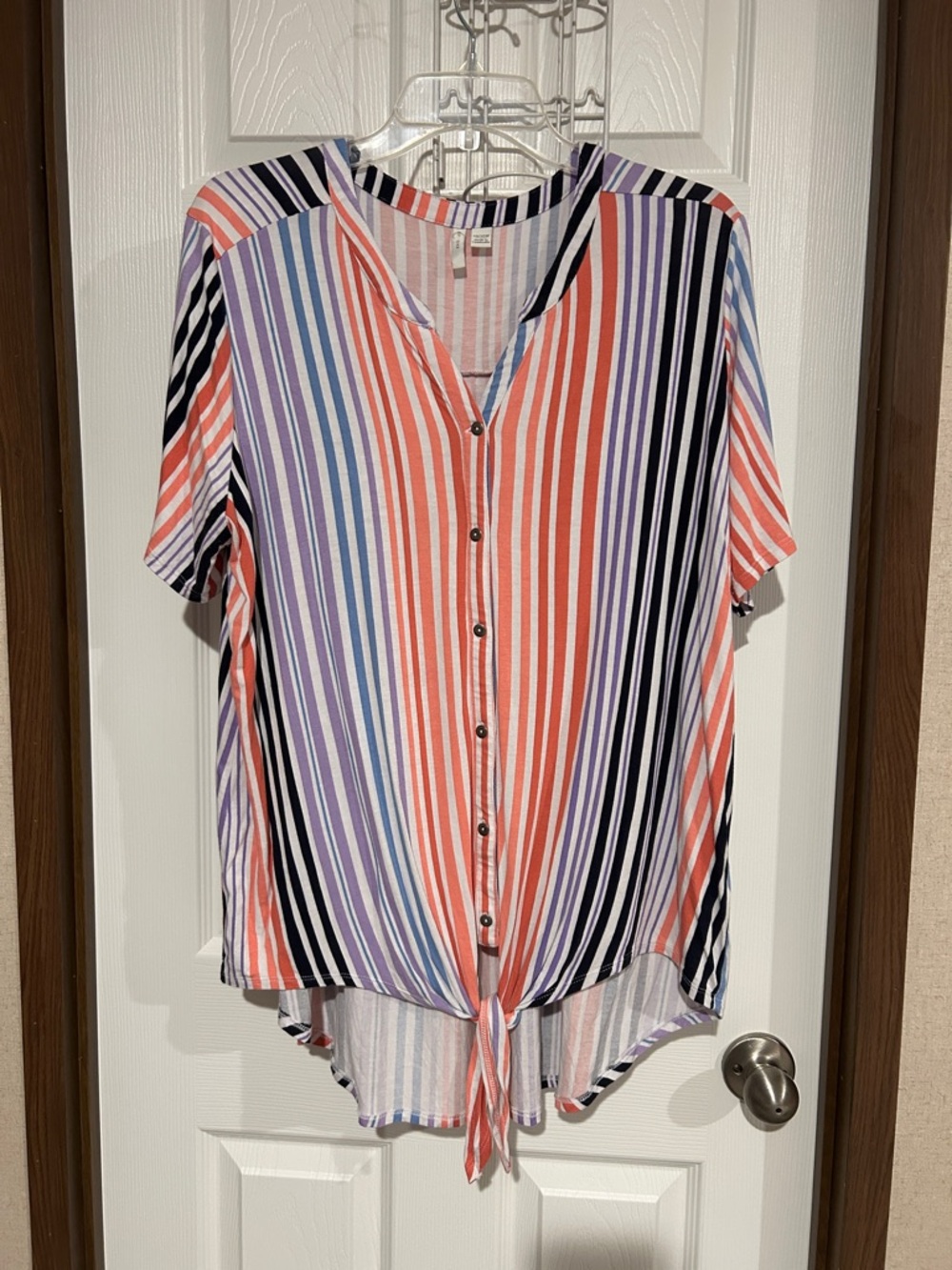 Striped Button-Front Tie-Hem Women’s Top - Multicolor 14/16 Cato